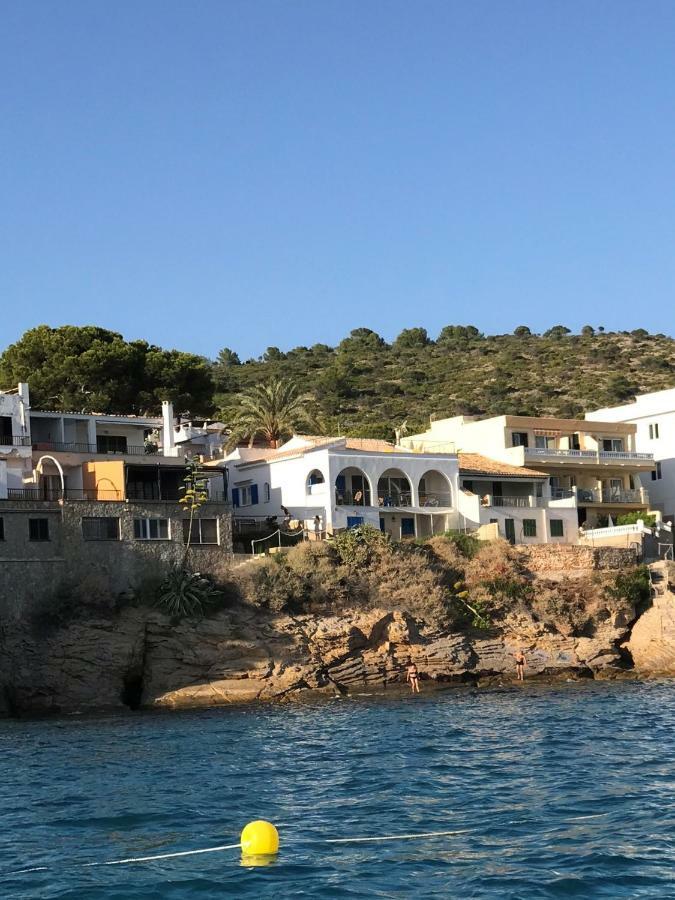 Apartamento Hébergement front de mer Sant Elm Exterior foto